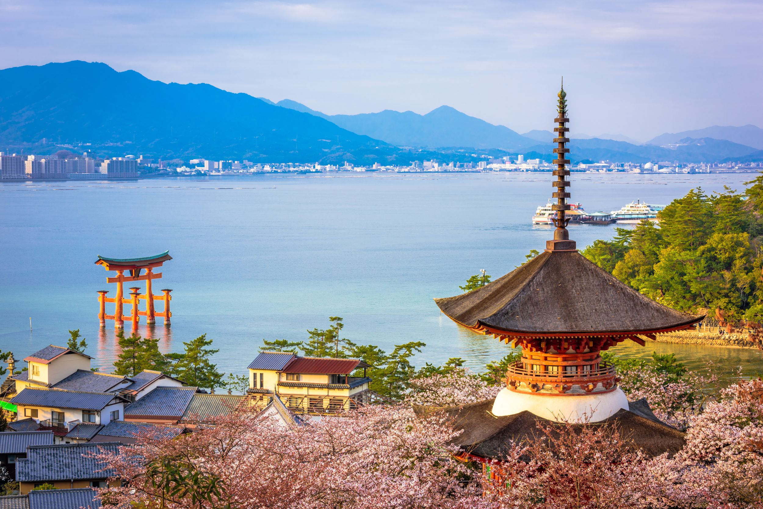 Kyoto To Hiroshima Bullet Train