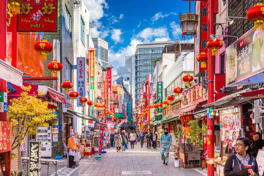the chinatown district in kobe japan